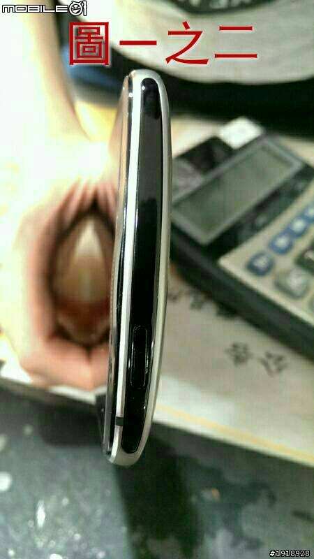 HTC M8 客服處理態度.....