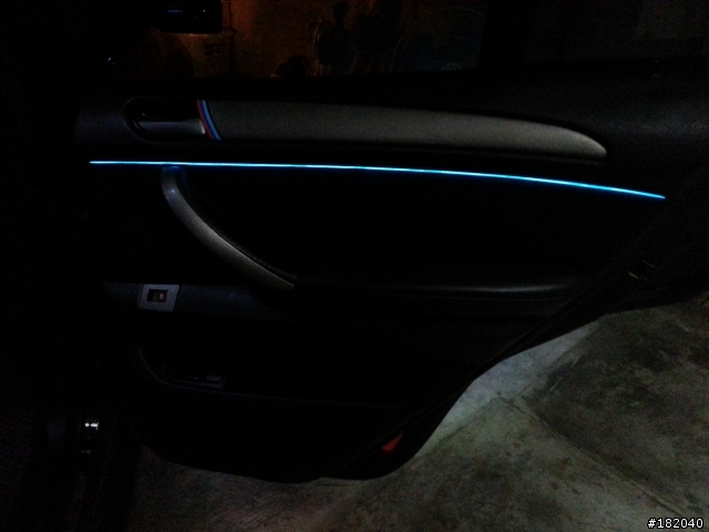 E53 DIY 升級 類F15 車內氣氛燈。