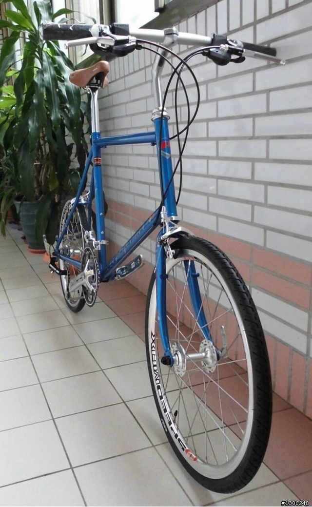 【開箱】PERFORMER MARATHON CLARIS R520雷諾鋼管小徑車