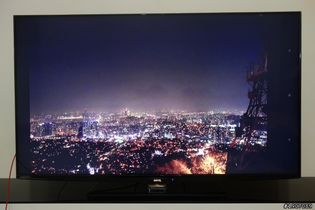 BenQ 50RW6500「鮮明原色‧絢彩呈現」進入極窄邊框高畫質大視界!