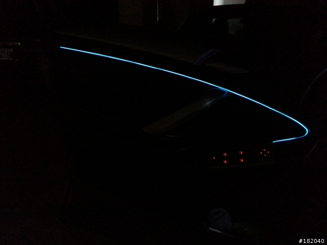 E53 DIY 升級 類F15 車內氣氛燈。