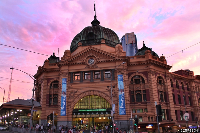 澳洲墨爾本MEL | 澳洲最古老 擁有150多年歷史 Flinders Station