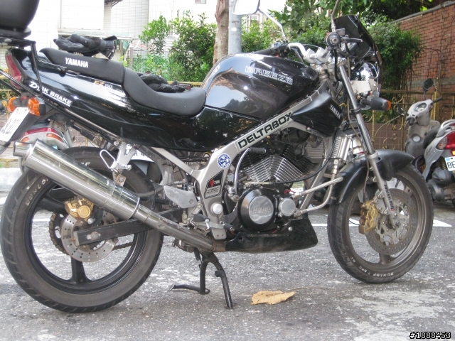 舊愛永遠最美 YAMAHA FZ-I I雙缸鼓動的感動...