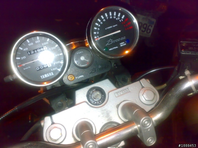 舊愛永遠最美 YAMAHA FZ-I I雙缸鼓動的感動...
