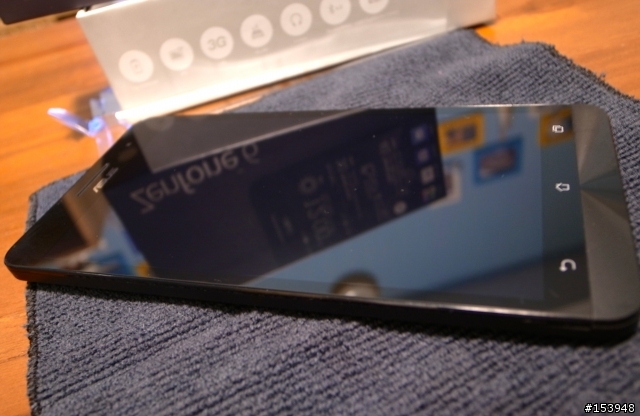 Zenfone6 真的好大~好順