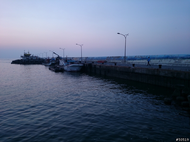 輕旗艦機 _ SONY Z1 Compact