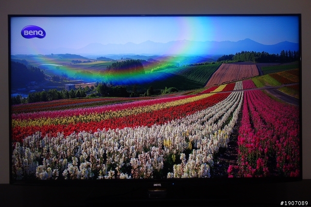 BenQ 50RW6500「鮮明原色‧絢彩呈現」進入極窄邊框高畫質大視界!