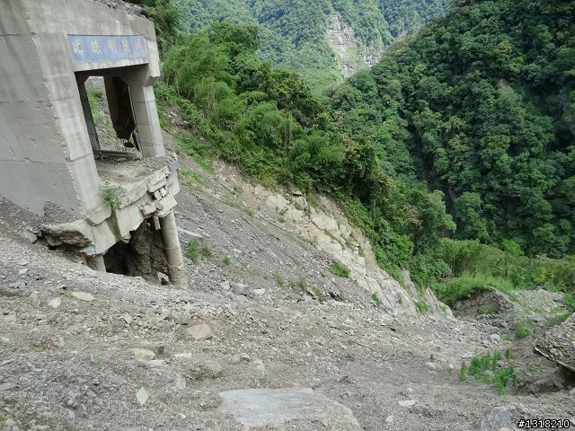 親子旅遊-鹿湖部落產業道路