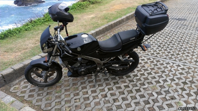 舊愛永遠最美 YAMAHA FZ-I I雙缸鼓動的感動...