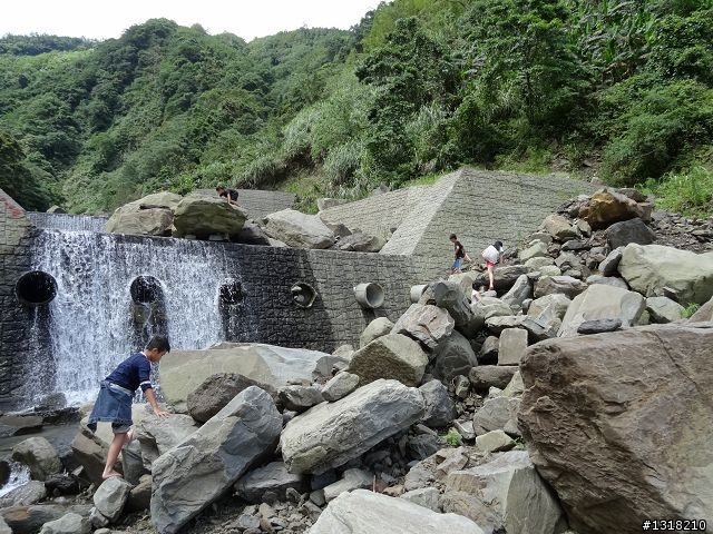 親子旅遊-鹿湖部落產業道路