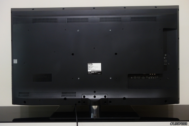 BenQ 50RW6500「鮮明原色‧絢彩呈現」進入極窄邊框高畫質大視界!
