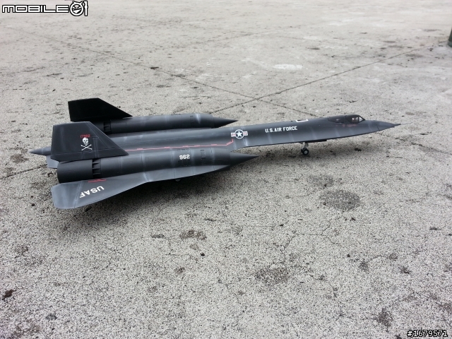 冷戰偵察機的逆襲: 不一樣的黑鳥 天火 SR-71A