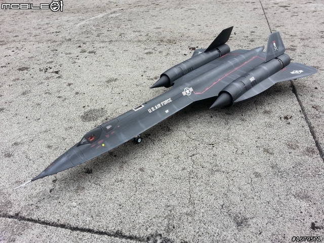 冷戰偵察機的逆襲: 不一樣的黑鳥 天火 SR-71A