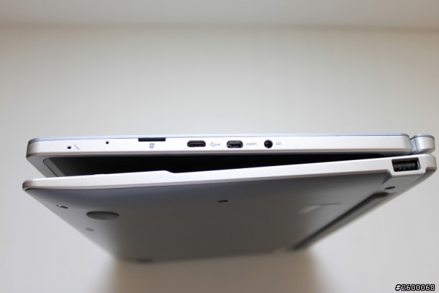 Acer Switch 10 磁力平板開箱