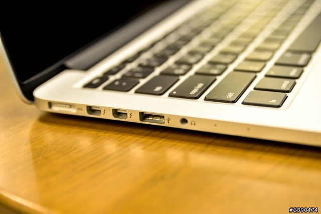 【首次入手MBPR簡單開箱】Apple MacBook Pro Retina 13 "