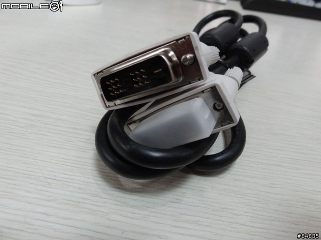 電玩螢幕Viewsonic VX2456Sml開箱測試心得