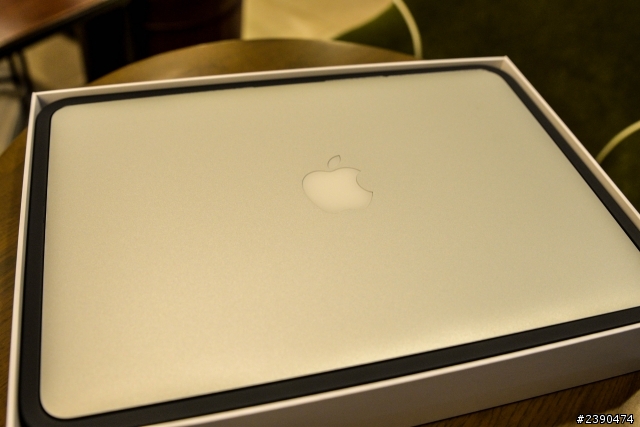 【首次入手MBPR簡單開箱】Apple MacBook Pro Retina 13 "