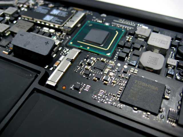 Macbook Air SSD 升級創見 JetDrive 520