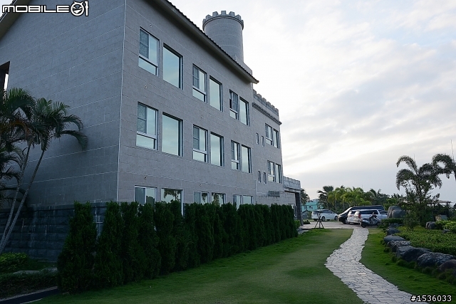 太麻里城堡溫泉民宿,享受金崙溫泉碳酸氫鈉泉及碳酸鐵泉。