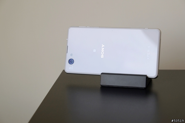 輕旗艦機 _ SONY Z1 Compact