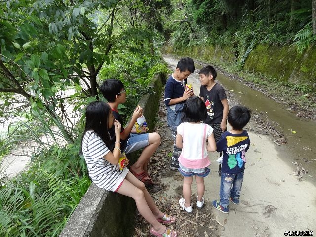 親子旅遊-鹿湖部落產業道路