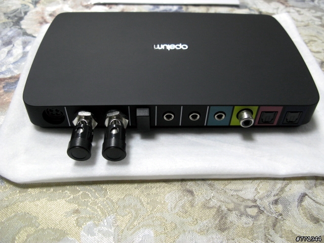 <開箱> 來自北歐, 兼顧美型與美聲的 Opalum Breeze 1010 立體聲數位音響系統