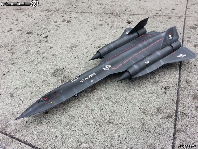 冷戰偵察機的逆襲: 不一樣的黑鳥 天火 SR-71A