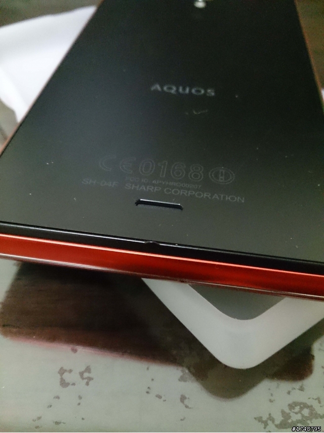 docomo sharp sh-04F 橘色開箱! (圖多