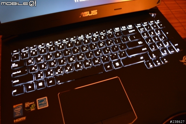 「開箱」效能攻頂的ASUS G750JZ