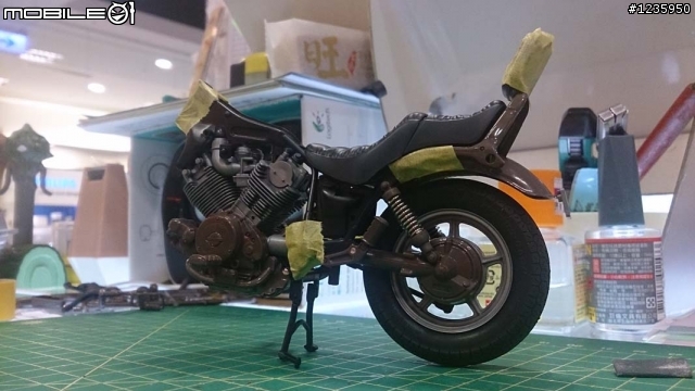 【作品分享】TAMIYA 1/12 YAMAHA XV1000 吉翁專車樣式(圖多)