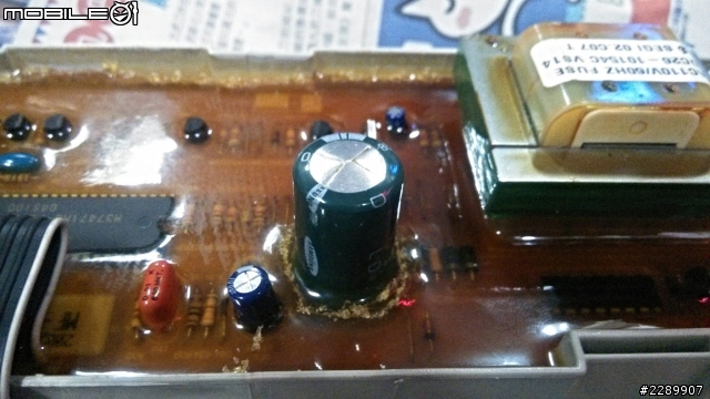 DIY 洗衣機睡著了~ 控制板電容更換