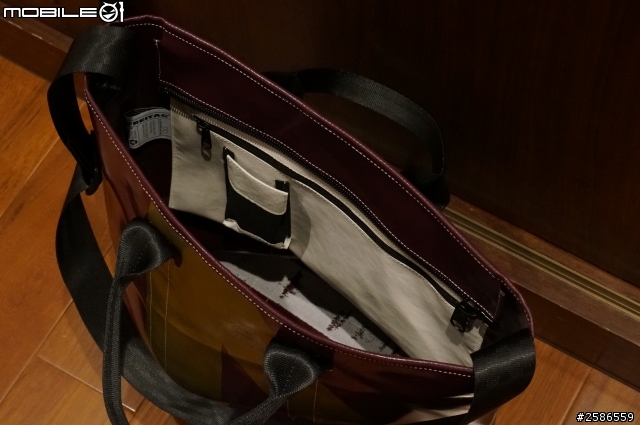 <開箱> 瑞士環保品牌 Freitag F74 Bob 手提側背包-紫醉金迷