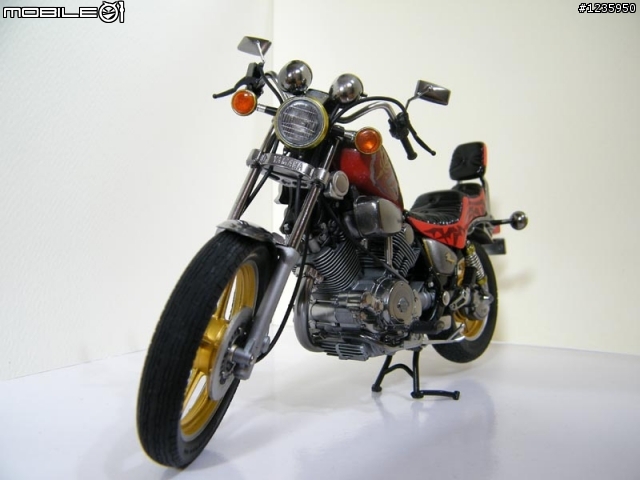 【作品分享】TAMIYA 1/12 YAMAHA XV1000 吉翁專車樣式(圖多)