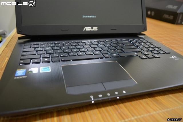 「開箱」效能攻頂的ASUS G750JZ