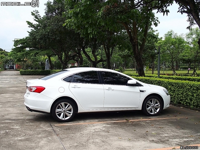 抖動問題,Luxgen S5準備更換引擎腳。