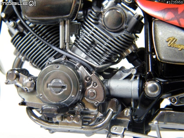 【作品分享】TAMIYA 1/12 YAMAHA XV1000 吉翁專車樣式(圖多)