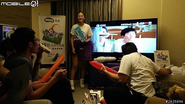 140614-BenQ呼朋引『爸』球賽轟趴-小天使很無奈