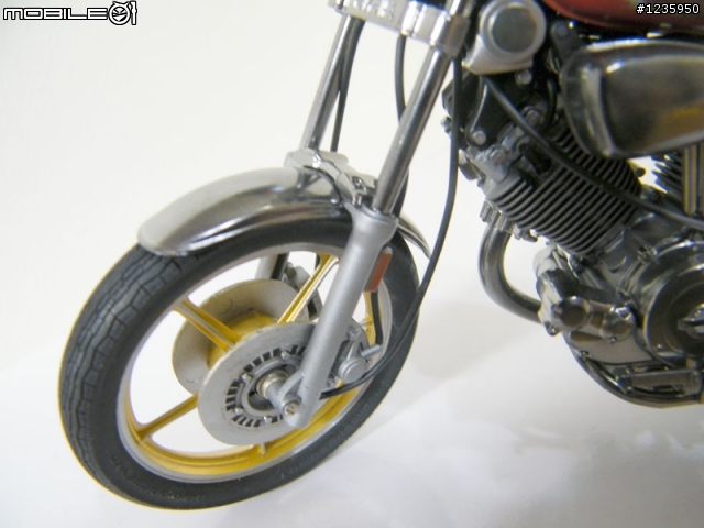 【作品分享】TAMIYA 1/12 YAMAHA XV1000 吉翁專車樣式(圖多)
