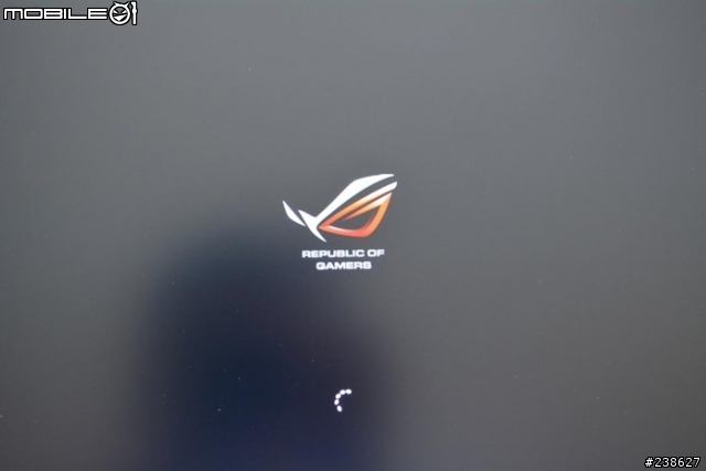 「開箱」效能攻頂的ASUS G750JZ