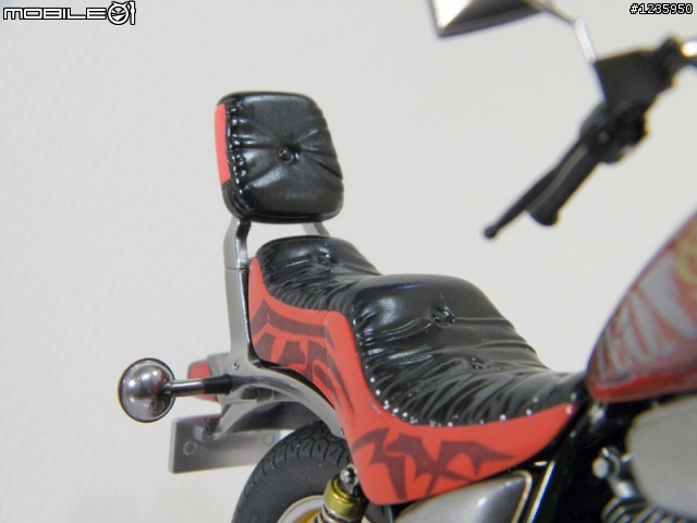 【作品分享】TAMIYA 1/12 YAMAHA XV1000 吉翁專車樣式(圖多)
