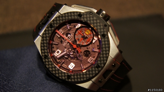 提前跟老婆大人預支的生日禮物...=___=....Hublot Ferrari Tianium & Carbon