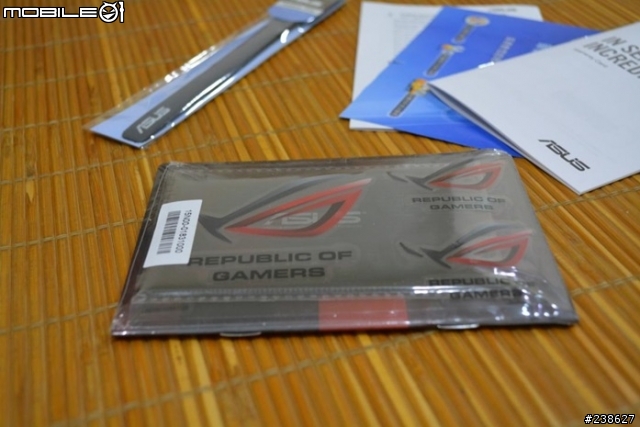 「開箱」效能攻頂的ASUS G750JZ