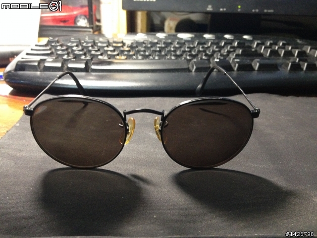 找到20年前老Ray Ban.......應該是真的吧 求鑑定