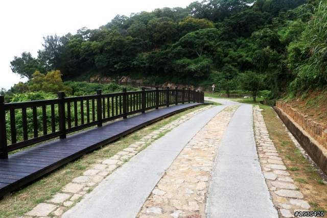 旅行讓我們更認識彼此和叮寧小黑蚊防蚊液一起出發去馬祖