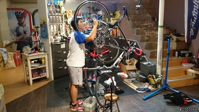 【2014絲路尋騎】出發前的裝箱...費了很大的工夫!