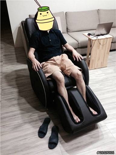 OSIM小天后按摩椅入住拉!!