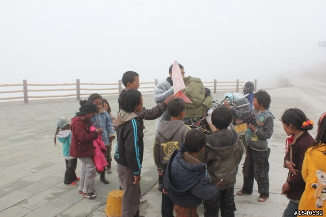 大陸 廣東佛山小黃蜂進藏-----崎嶇的線路,悲慘的收局!-----行程4