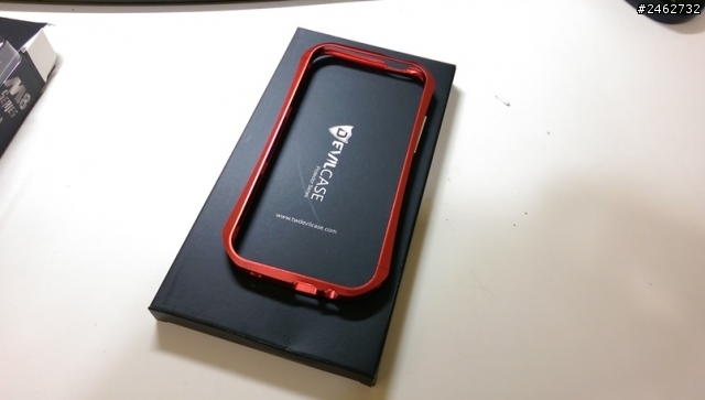 【Unboxing】DEVILCASE 鋁合金M8手機保護框開箱,同場加映多色彩髮絲紋機身貼紙
