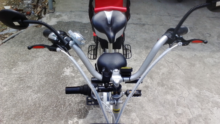 摺疊親子車==進化==>電動親子車