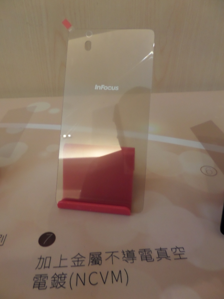 (體驗活動心得)旗艦規格 4G全頻 亮眼鋒芒InFocus M810重點機搶先體驗會